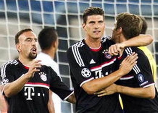 刘嘉：2025年巴黎圣日耳曼取得历史性突破